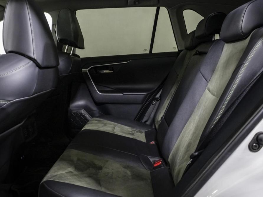Toyota RAV4 V (XA50) Москва  - изображение 13