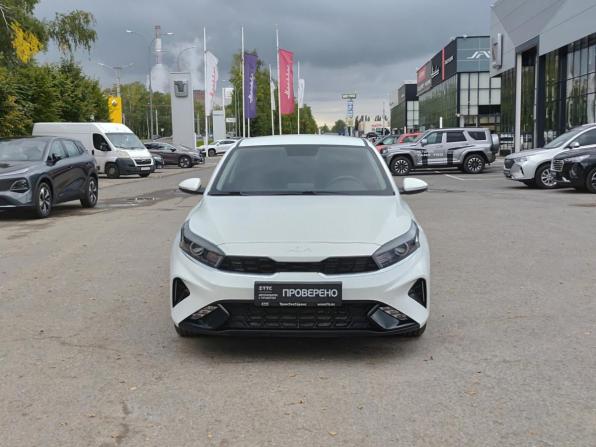 Kia Cerato IV Рестайлинг с пробегом 2022 года, цена 2 220 000 рублей, 103000 км, седан, Автокод Объявления