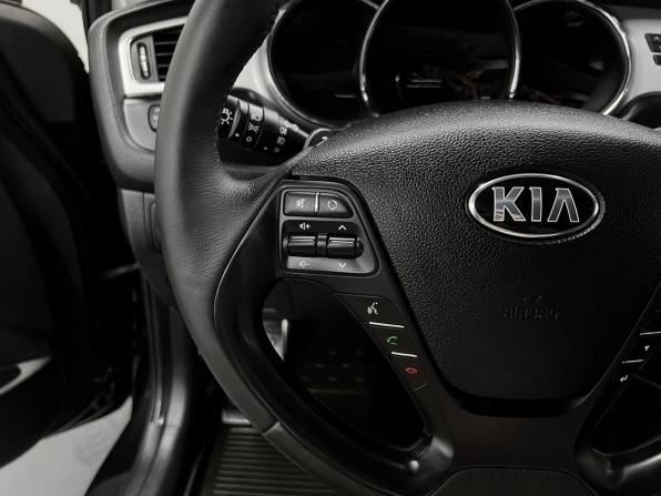 Kia Ceed II с пробегом 2014 года, цена 1 325 000 рублей, 111055 км, хэтчбек, Автокод Объявления