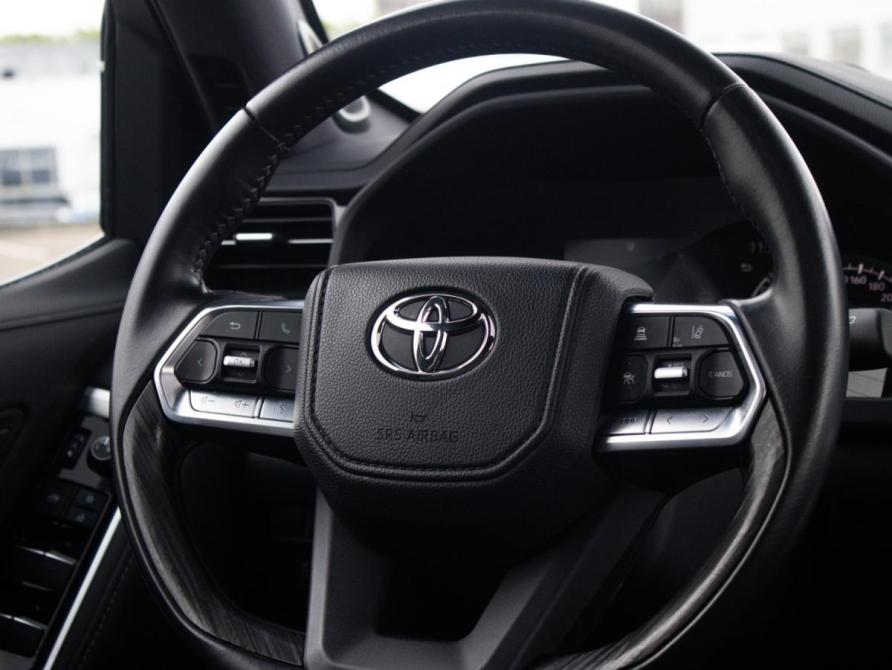 Toyota Land Cruiser 300 Series Москва  - изображение 19