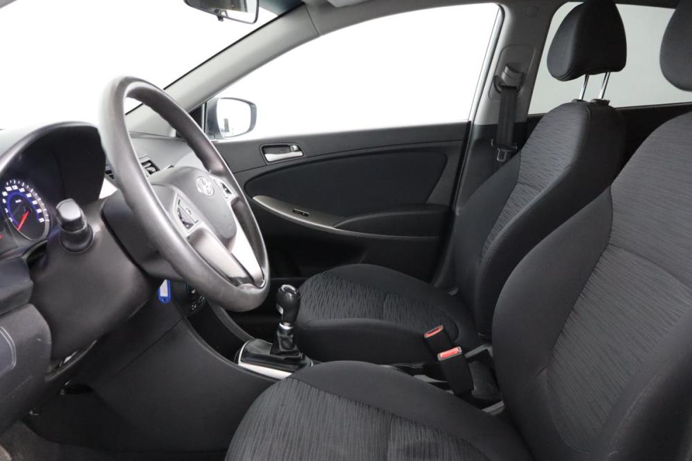 Hyundai Solaris I Рестайлинг Санкт-Петербург  - изображение 8