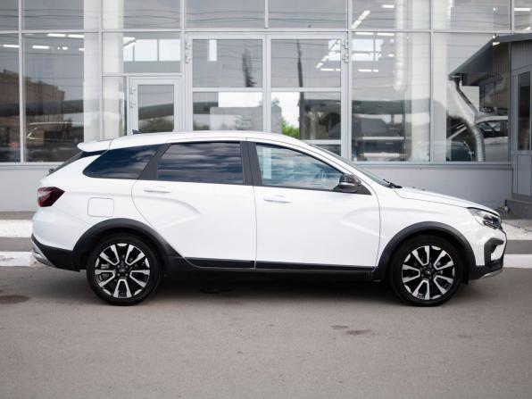 Lada (ВАЗ) Vesta I Рестайлинг (NG) с пробегом 2024 года, цена 1 550 000 рублей, 27513 км, универсал, Автокод Объявления