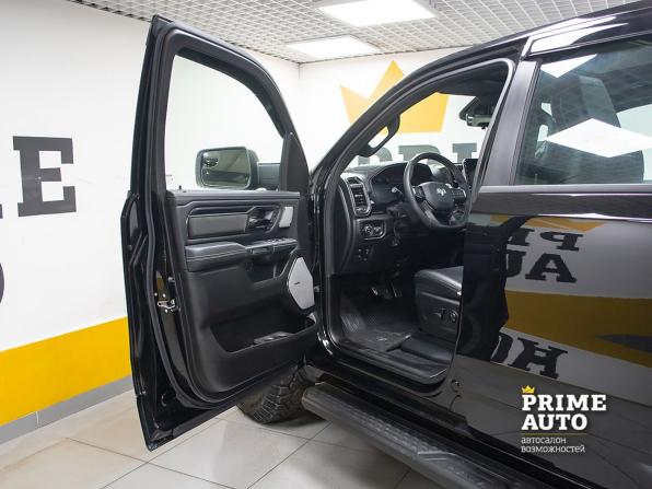 Ram 1500 V Рестайлинг с пробегом 2025 года, цена 9 149 000 рублей, 56 км, offers.body_type.unknown, Автокод Объявления