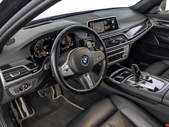 BMW 7 серии VI (G11/G12) Рестайлинг с пробегом 2021 года, цена 7 200 000 рублей, 62270 км, седан, Автокод Объявления