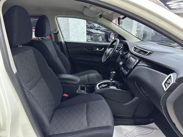 Nissan Qashqai II с пробегом 2018 года, цена 1 895 000 рублей, 87551 км, внедорожник, Автокод Объявления