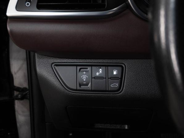 Genesis G70 I с пробегом 2018 года, цена 1 986 000 рублей, 157759 км, седан, Автокод Объявления