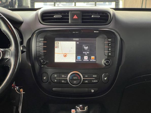Kia Soul II Рестайлинг с пробегом 2017 года, цена 1 850 000 рублей, 100986 км, хэтчбек, Автокод Объявления