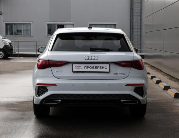 Audi A3 IV (8Y) с пробегом 2021 года, цена 2 949 000 рублей, 59341 км, хэтчбек, Автокод Объявления
