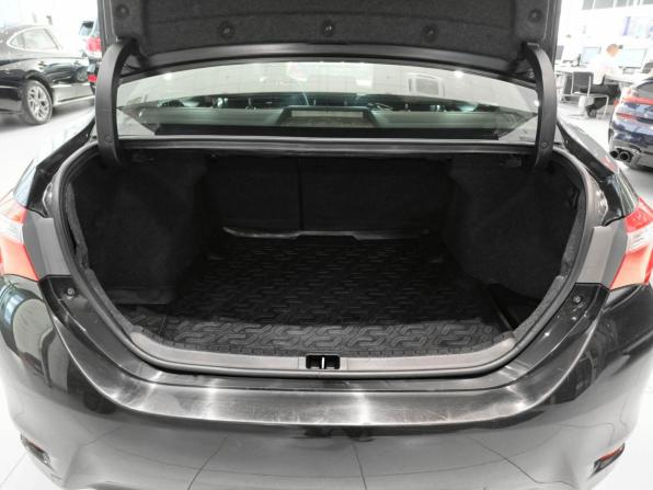 Toyota Corolla XI (E160 E170 E180) с пробегом 2014 года, цена 1 099 000 рублей, 249000 км, седан, Автокод Объявления