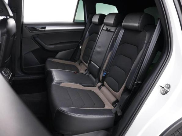 Skoda Kodiaq I Рестайлинг с пробегом 2022 года, цена 3 089 977 рублей, 107669 км, внедорожник, Автокод Объявления