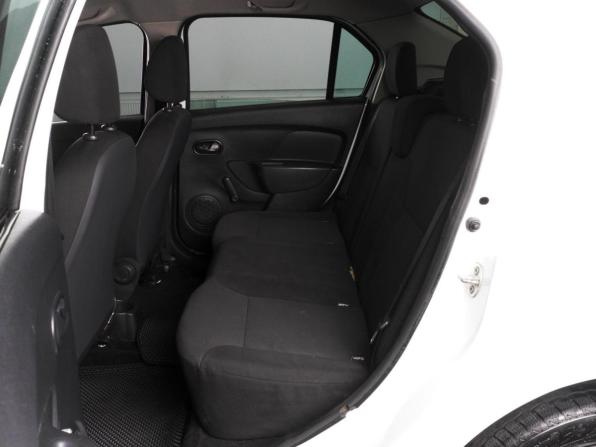 Renault Logan II Рестайлинг с пробегом 2020 года, цена 660 000 рублей, 222614 км, седан, Автокод Объявления