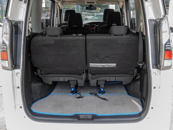 Nissan Serena V (C27) с пробегом 2018 года, цена 1 899 000 рублей, 117935 км, минивэн, Автокод Объявления