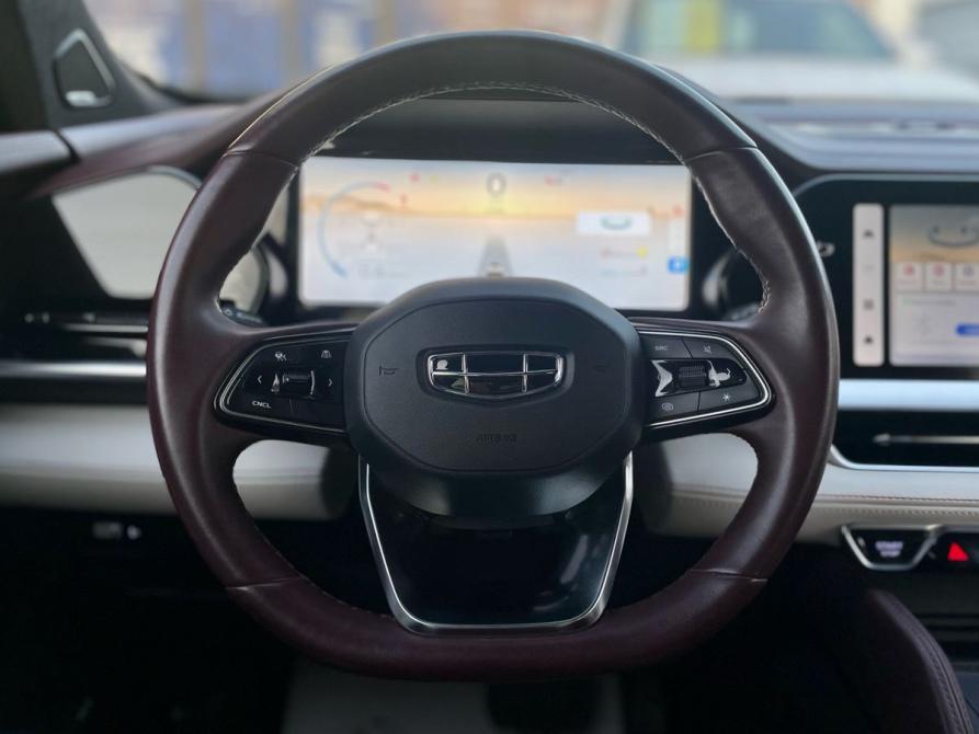 Geely Monjaro I Краснодар  - изображение 14