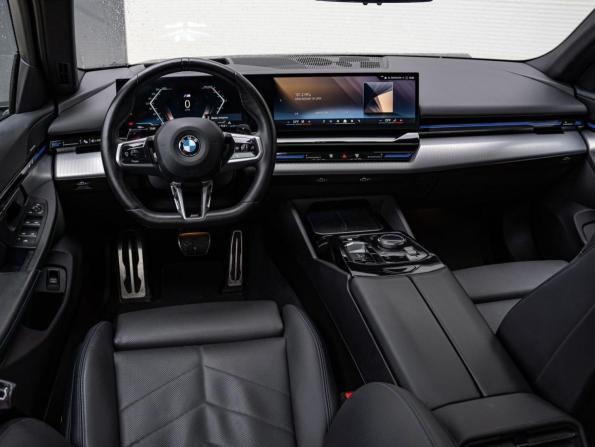 BMW 5 серии VIII (G60/G61/G68) с пробегом 2023 года, цена 6 750 000 рублей, 39342 км, седан, Автокод Объявления