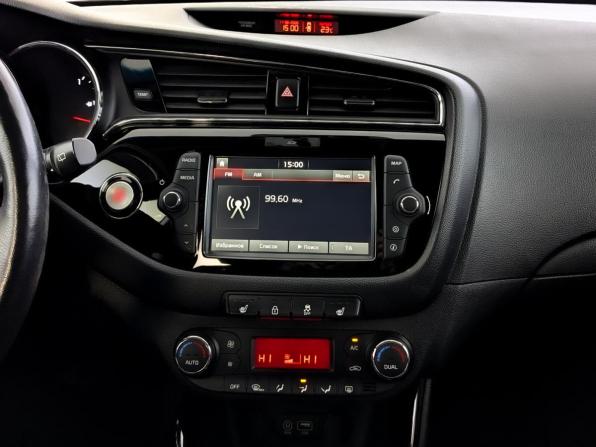 Kia Ceed II Рестайлинг с пробегом 2018 года, цена 1 350 000 рублей, 140589 км, универсал, Автокод Объявления