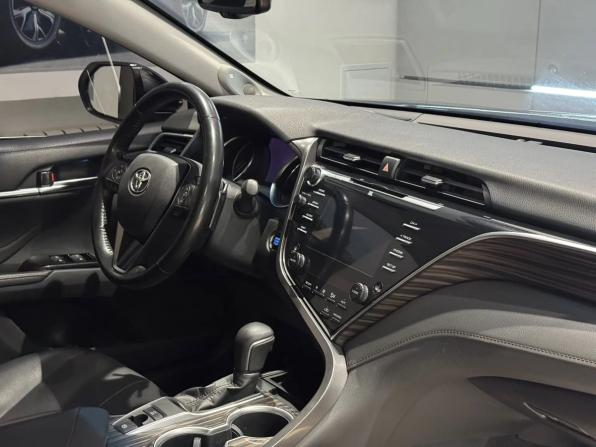 Toyota Camry VIII (XV70) с пробегом 2018 года, цена 2 890 000 рублей, 122000 км, седан, Автокод Объявления