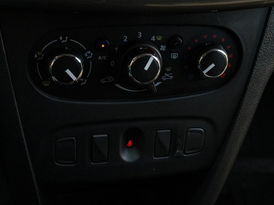 Renault Logan II Рестайлинг Москва  - изображение 15