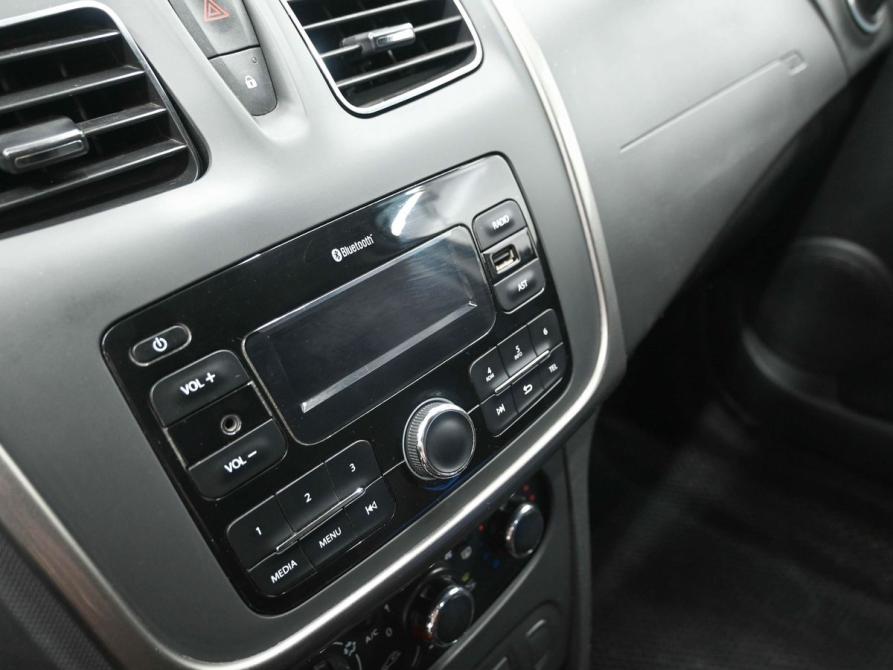 Renault Logan II Рестайлинг Ростов-на-Дону  - изображение 14