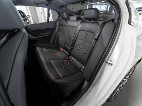 BMW 5 серии VIII (G60/G61/G68) с пробегом 2023 года, цена 6 850 000 рублей, 29999 км, седан, Автокод Объявления