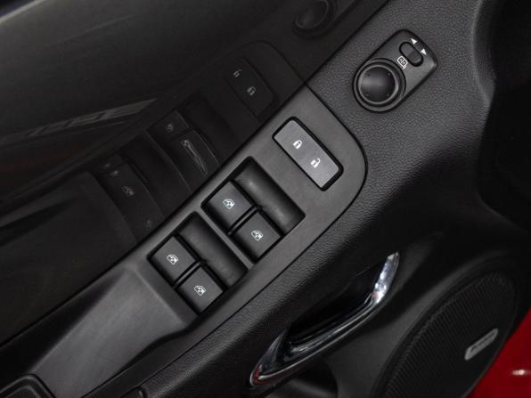 Chevrolet Camaro V Рестайлинг с пробегом 2015 года, цена 5 350 000 рублей, 65656 км, кабриолет, Автокод Объявления