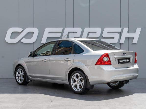 Ford Focus II Рестайлинг с пробегом 2010 года, цена 699 000 рублей, 209886 км, седан, Автокод Объявления