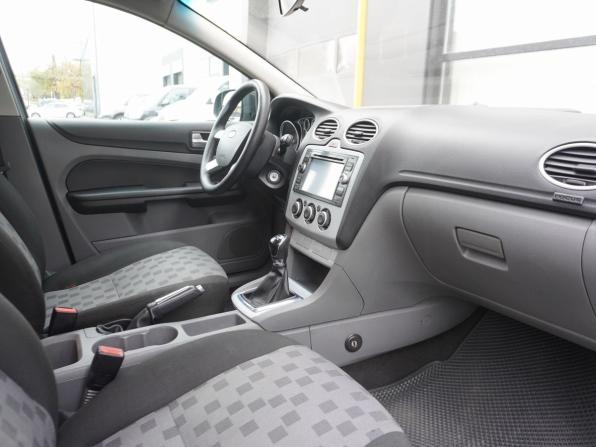 Ford Focus II Рестайлинг с пробегом 2008 года, цена 485 000 рублей, 292123 км, седан, Автокод Объявления