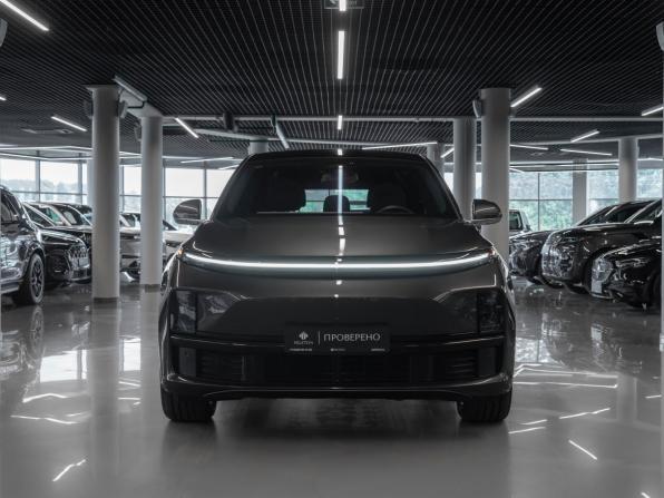 Li Auto (Lixiang) L7 I с пробегом 2024 года, цена 5 575 000 рублей, 43494 км, внедорожник, Автокод Объявления