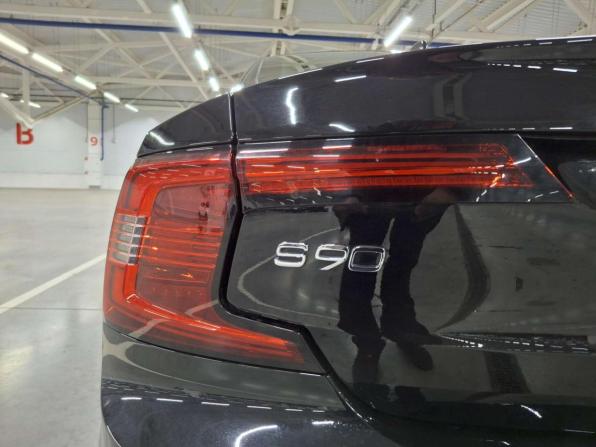 Volvo S90 II Рестайлинг с пробегом 2021 года, цена 3 840 000 рублей, 40280 км, седан, Автокод Объявления
