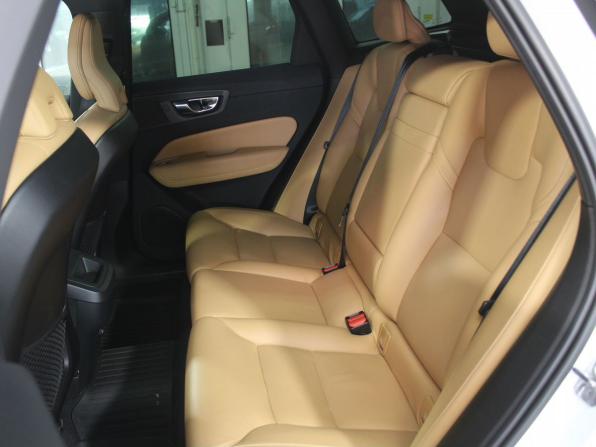 Volvo XC60 II с пробегом 2020 года, цена 3 370 000 рублей, 152742 км, внедорожник, Автокод Объявления