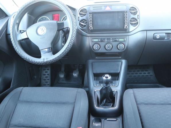 Volkswagen Tiguan I с пробегом 2008 года, цена 840 000 рублей, 188791 км, внедорожник, Автокод Объявления