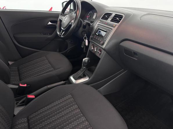 Volkswagen Polo V Рестайлинг с пробегом 2020 года, цена 1 250 000 рублей, 106352 км, седан, Автокод Объявления