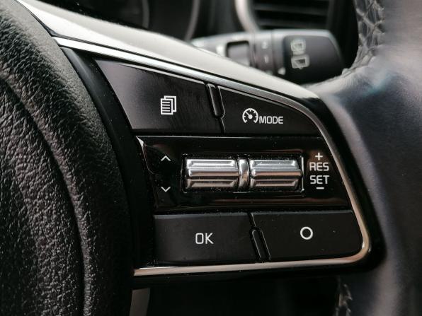 Kia Sportage IV Рестайлинг с пробегом 2021 года, цена 2 400 000 рублей, 92275 км, внедорожник, Автокод Объявления