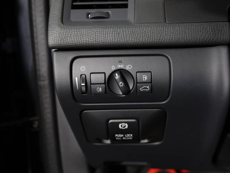 Volvo XC60 I Санкт-Петербург  - изображение 16