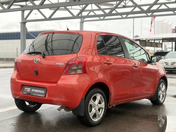 Toyota Yaris II с пробегом 2007 года, цена 395 000 рублей, 287000 км, хэтчбек, Автокод Объявления
