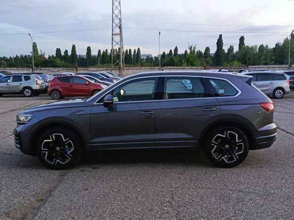 Volkswagen Touareg III Рестайлинг с пробегом 2025 года, цена 13 550 000 рублей, 21 км, внедорожник, Автокод Объявления