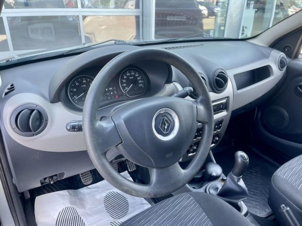 Renault Sandero I с пробегом 2010 года, цена 595 000 рублей, 52500 км, хэтчбек, Автокод Объявления