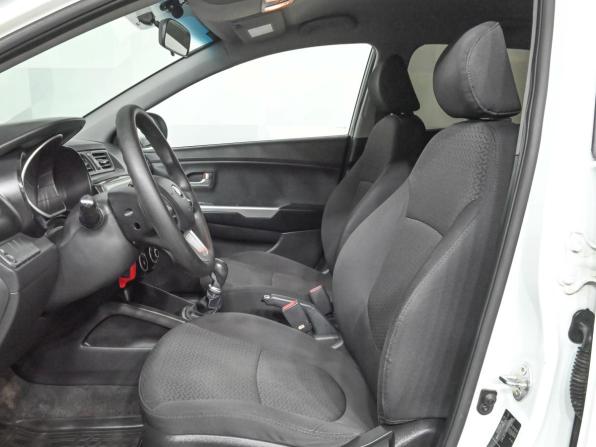 Kia Rio III с пробегом 2013 года, цена 850 000 рублей, 147466 км, хэтчбек, Автокод Объявления