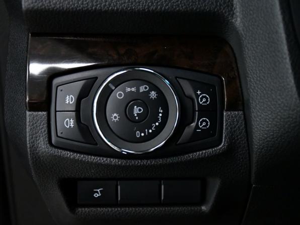 Ford Explorer V с пробегом 2012 года, цена 1 897 000 рублей, 141333 км, внедорожник, Автокод Объявления