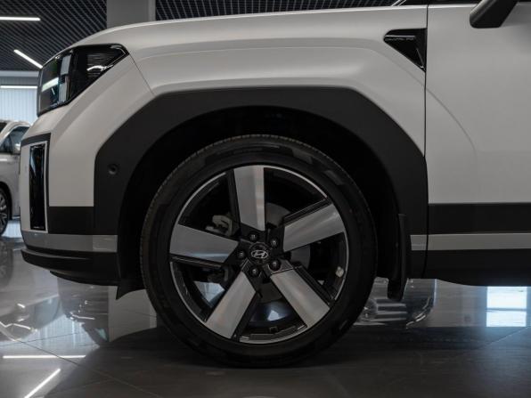 Hyundai Santa Fe V (MX5) с пробегом 2024 года, цена 5 700 000 рублей, 4915 км, внедорожник, Автокод Объявления