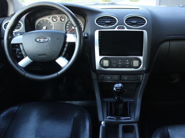 Ford Focus II с пробегом 2005 года, цена 379 000 рублей, 295106 км, седан, Автокод Объявления