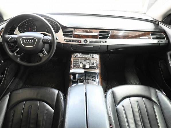 Audi A8 III (D4) Рестайлинг с пробегом 2014 года, цена 1 989 900 рублей, 142000 км, седан, Автокод Объявления