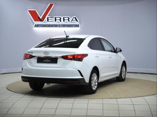 Hyundai Solaris II Рестайлинг с пробегом 2021 года, цена 1 630 000 рублей, 61259 км, седан, Автокод Объявления