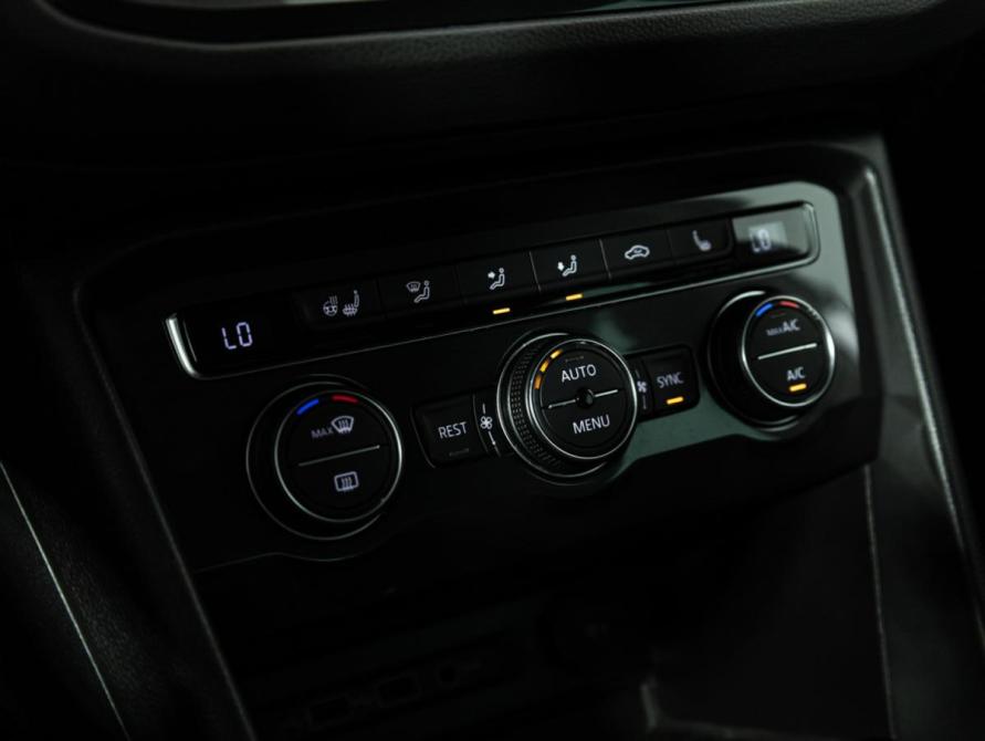 Volkswagen Tiguan II Санкт-Петербург  - изображение 18