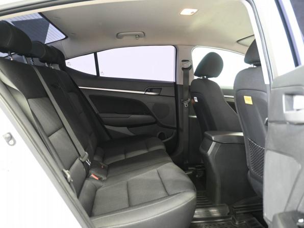 Hyundai Elantra VI (AD) с пробегом 2018 года, цена 1 399 900 рублей, 108000 км, седан, Автокод Объявления