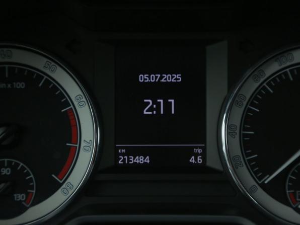 Skoda Octavia III (A7) Рестайлинг с пробегом 2019 года, цена 1 515 000 рублей, 213500 км, лифтбек, Автокод Объявления