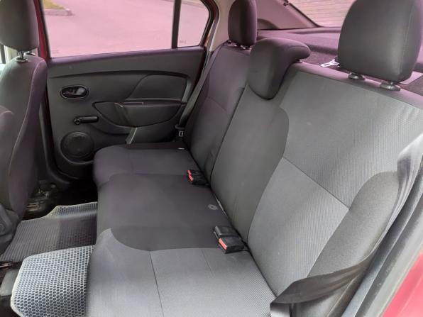 Renault Logan II с пробегом 2014 года, цена 340 000 рублей, 315000 км, седан, Автокод Объявления