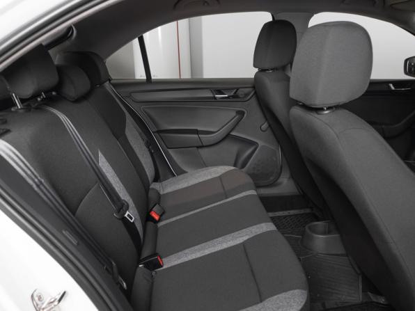 Skoda Rapid II с пробегом 2022 года, цена 1 747 900 рублей, 68642 км, лифтбек, Автокод Объявления