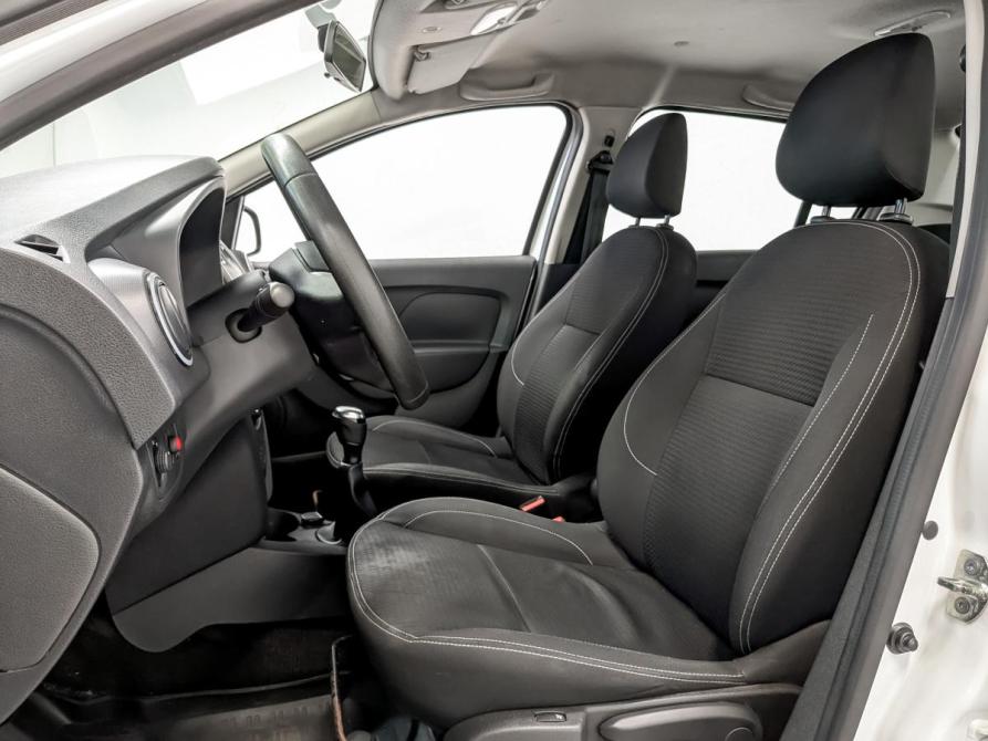 Renault Logan II Рестайлинг Москва  - изображение 20