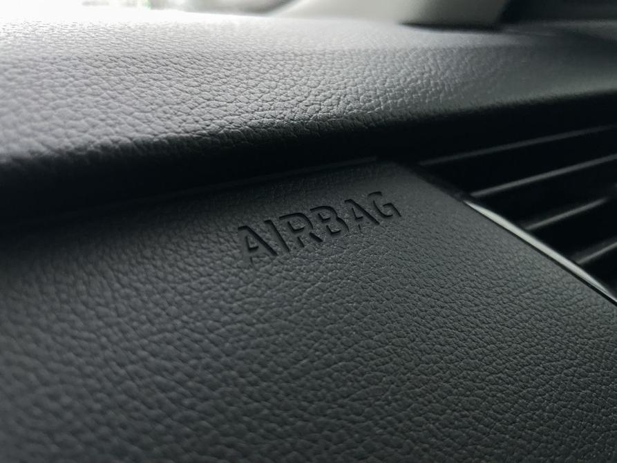 Skoda Octavia III (A7) Екатеринбург  - изображение 19