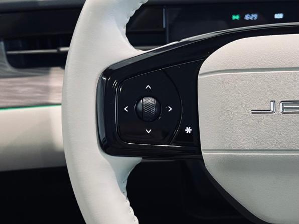 JETOUR DASHING I с пробегом 2023 года, цена 2 100 000 рублей, 20300 км, внедорожник, Автокод Объявления